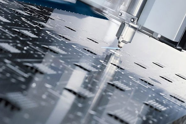 cutting glass laser